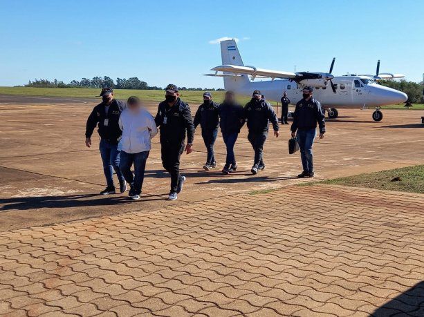 Extraditaron a cuatro delincuentes paraguayos investigados por homicidios y secuestros