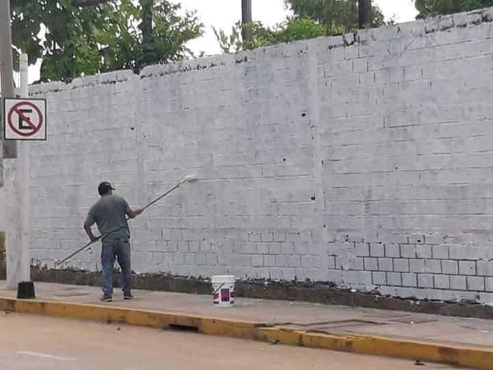 Presentan un proyecto para que los partidos políticos limpien sus pintadas tras las elecciones