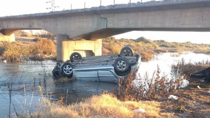 San Martín: murió un hombre tras caer un auto al río Mendoza