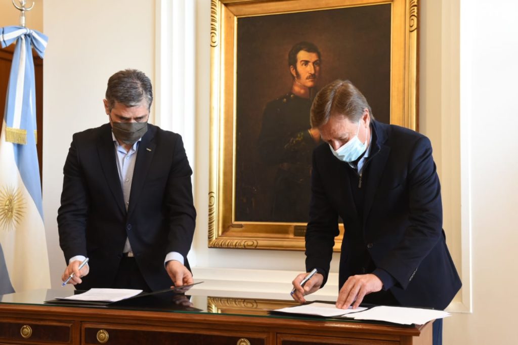 YPF: Suarez y González anunciaron una inversión histórica, similar a la de Portezuelo del Viento