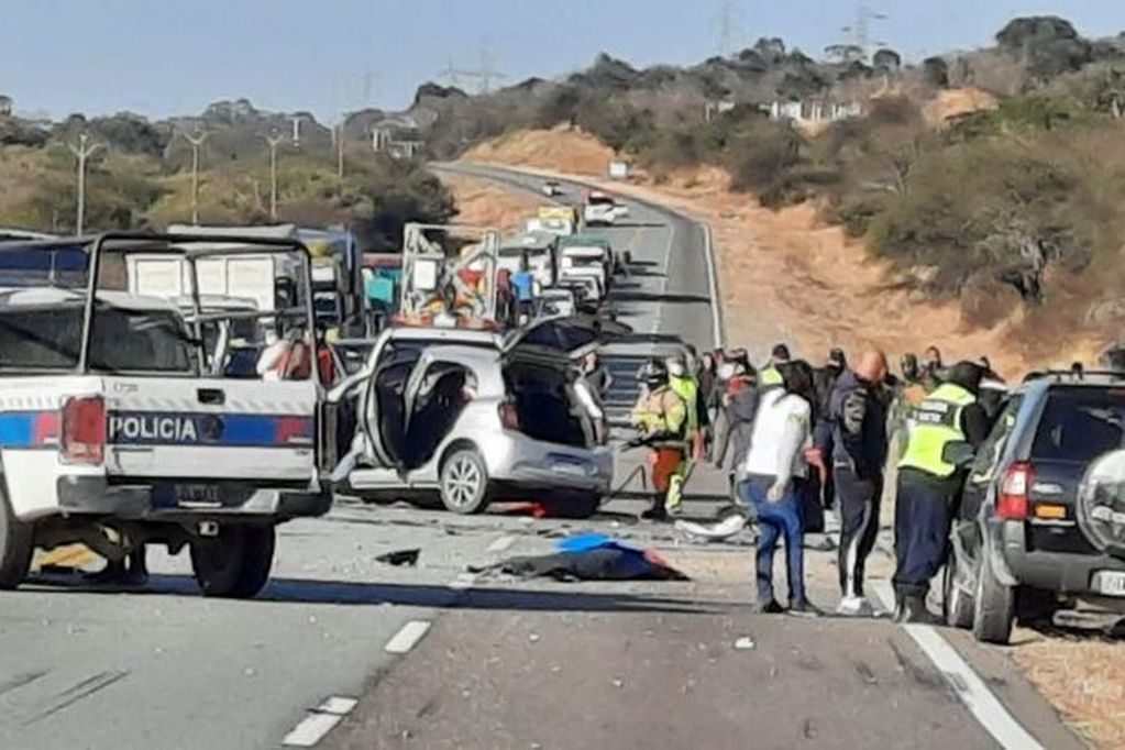 Trágico accidente en Salta: seis personas murieron tras un choque frontal en la ruta nacional 9