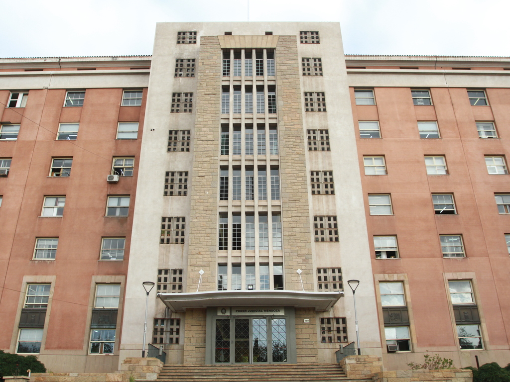 Un sector de la Justicia mendocina hace paro por 48 horas