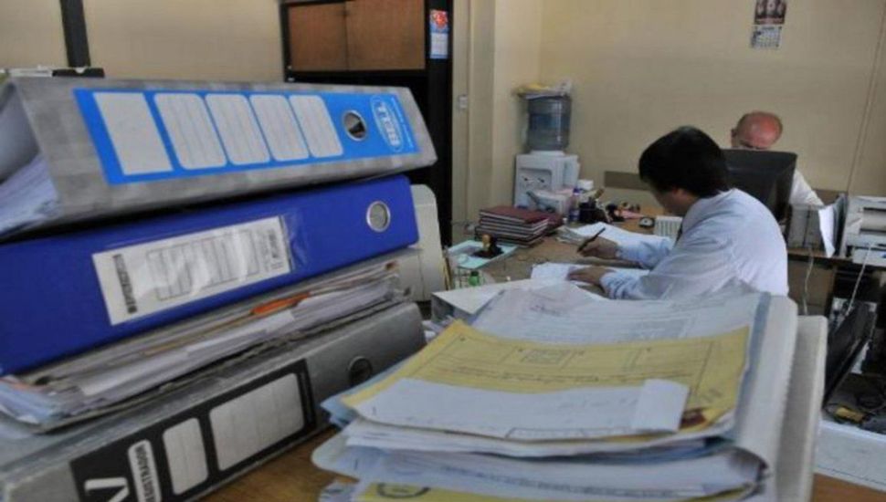 En los últimos 20 años se duplicó la  cantidad de jubilados y empleados públicos