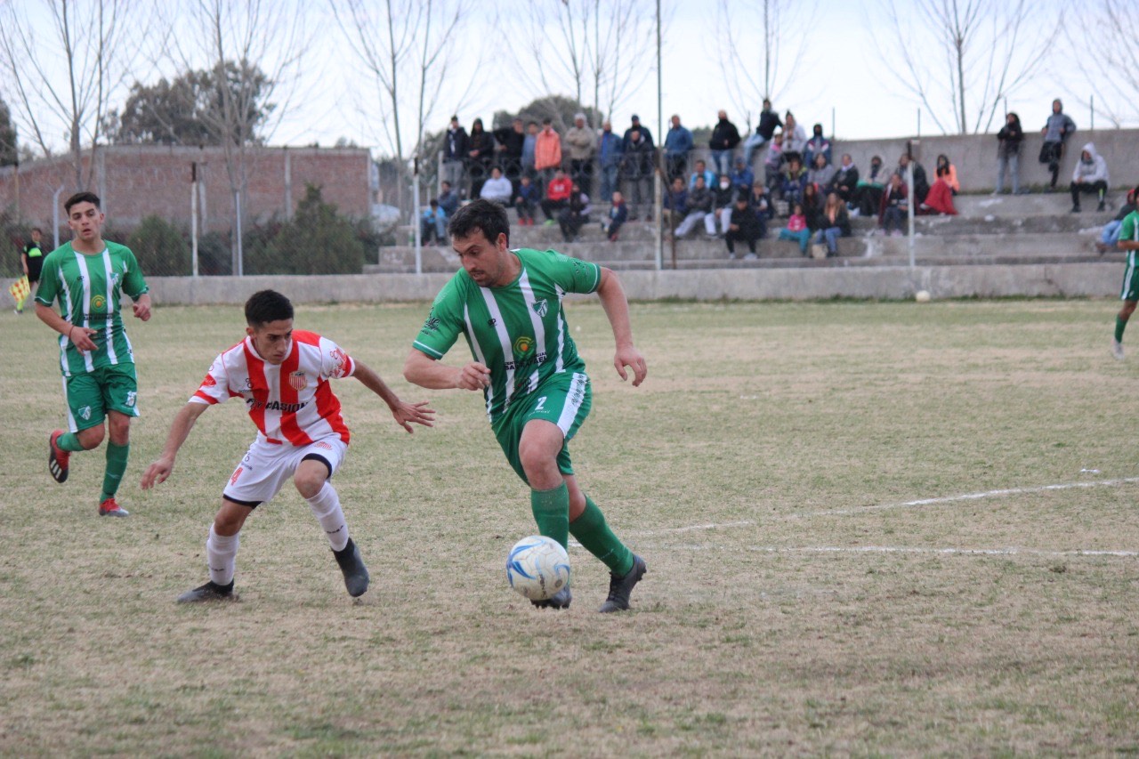 Fútbol local: empate entre Pilares y Rincón del Atuel en el inicio de la 5ª fecha