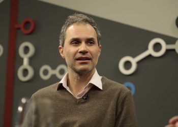 “Hay poca credibilidad de los mercados de capital hacia la  política económica del Gobierno”