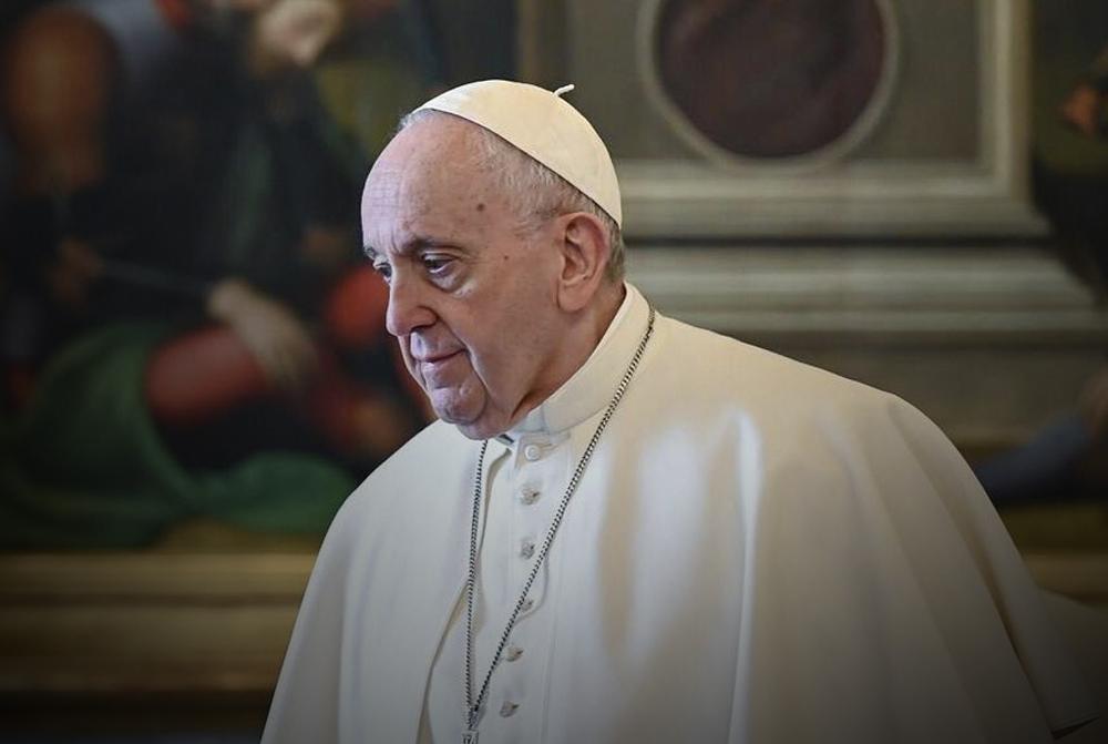 Alerta máxima en el Vaticano: interceptaron una carta con tres balas que iba dirigida al Papa Francisco