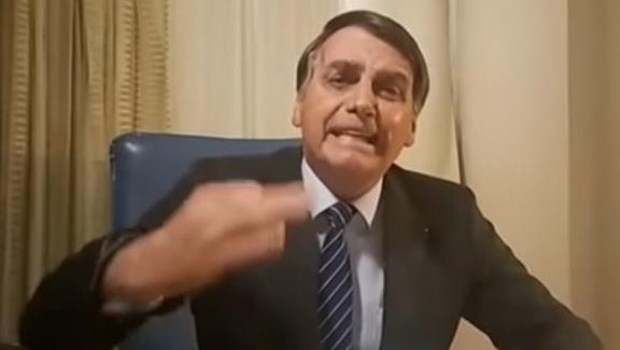 Bolsonaro arremete contra un juez de la corte que inició una investigación en su contra