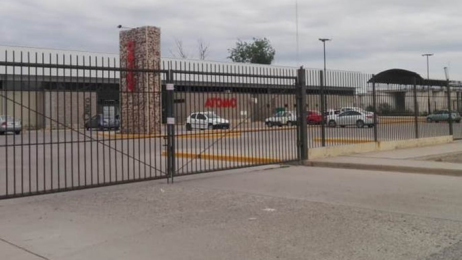 Depravado: se probaba ropa en un Átomo de Tunuyán cuando descubrió que alguien la estaba filmando