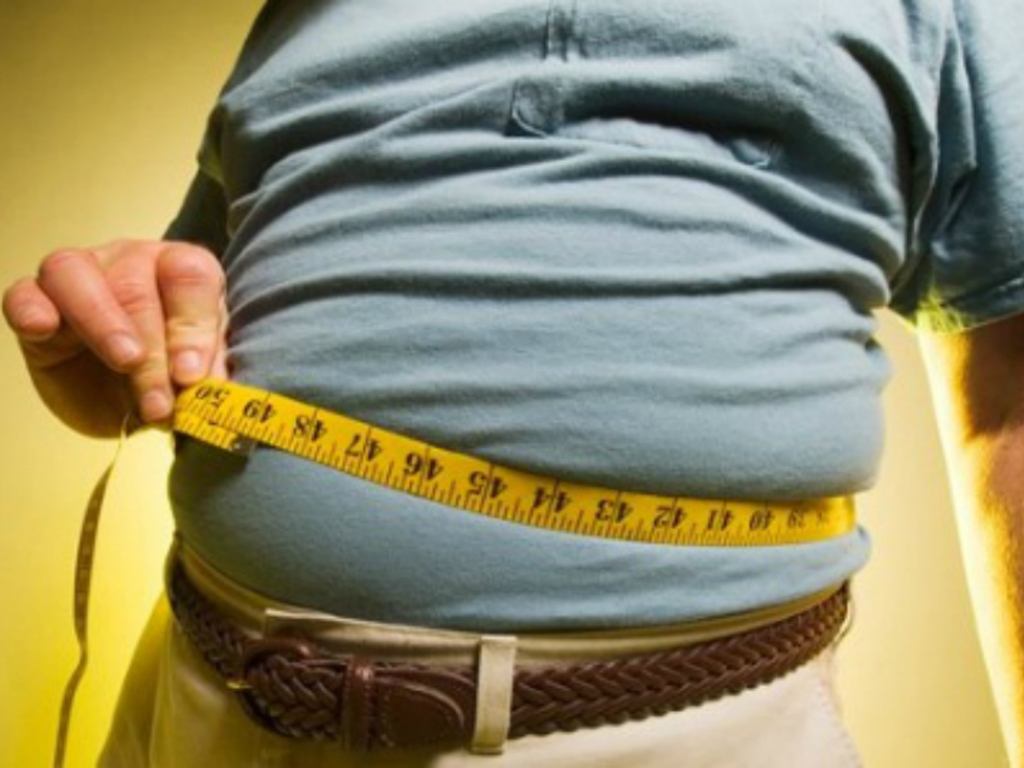 El Gobierno analiza una campaña para detectar la obesidad en los jóvenes