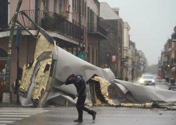 Alerta máxima: El huracán Ida alcanzó la categoría 4, impactó Luisiana con vientos de 240 km/h y amenaza con provocar una catástrofe