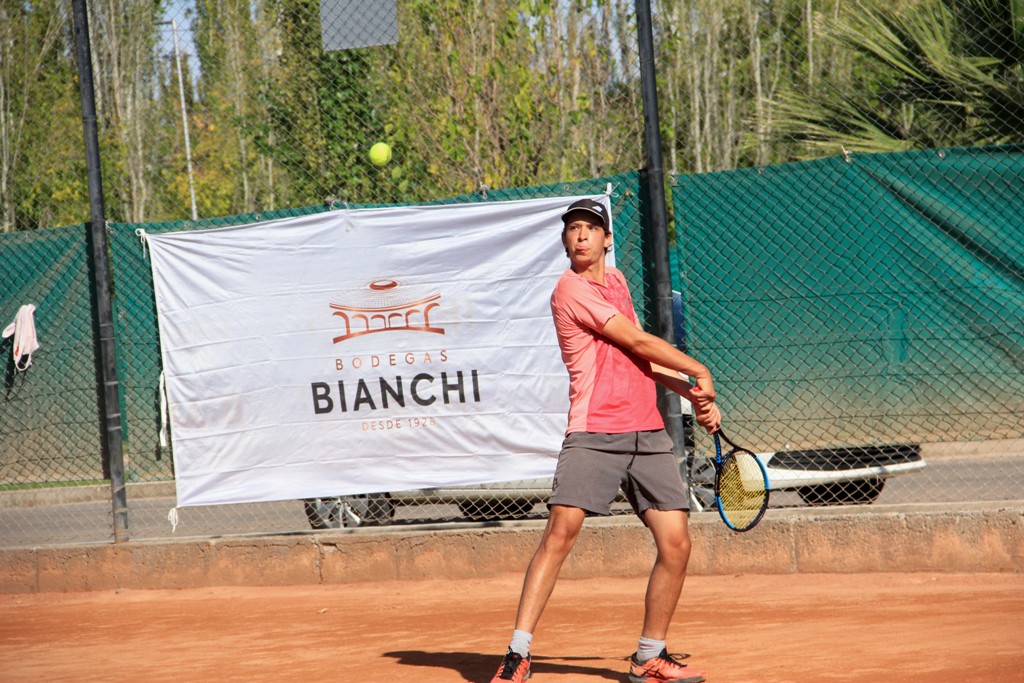 Tenis: gran tarea de Juan Martín Accossatto en el torneo de Primera