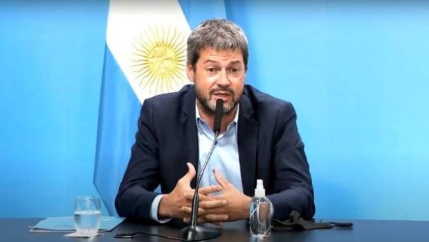 Lammens se reunirá con autoridades del fútbol para tratar el regreso del público a las tribunas