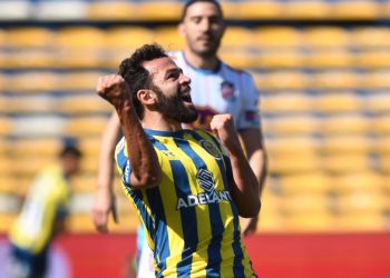 Hat-Trick de Lucas Gamba en el triunfo de Rosario Central