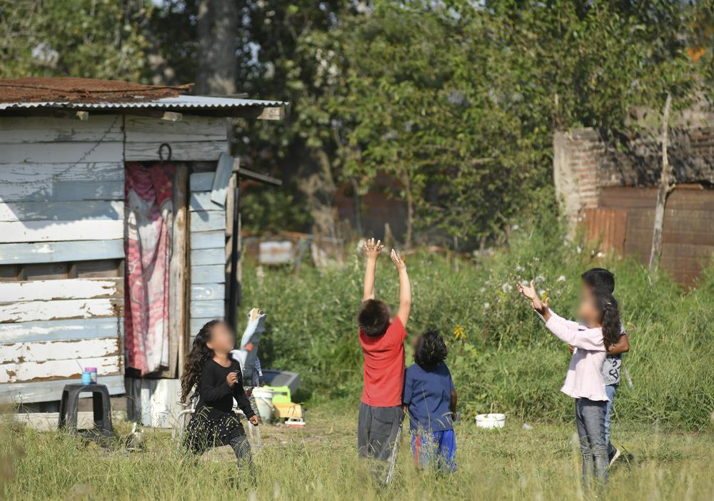 Pobreza sin límites: los menores de 14 años fueron los más golpeados