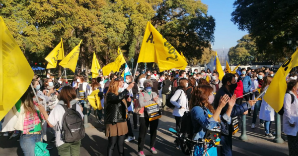 Profesionales de la Salud de Mendoza inician otros dos días de paro
