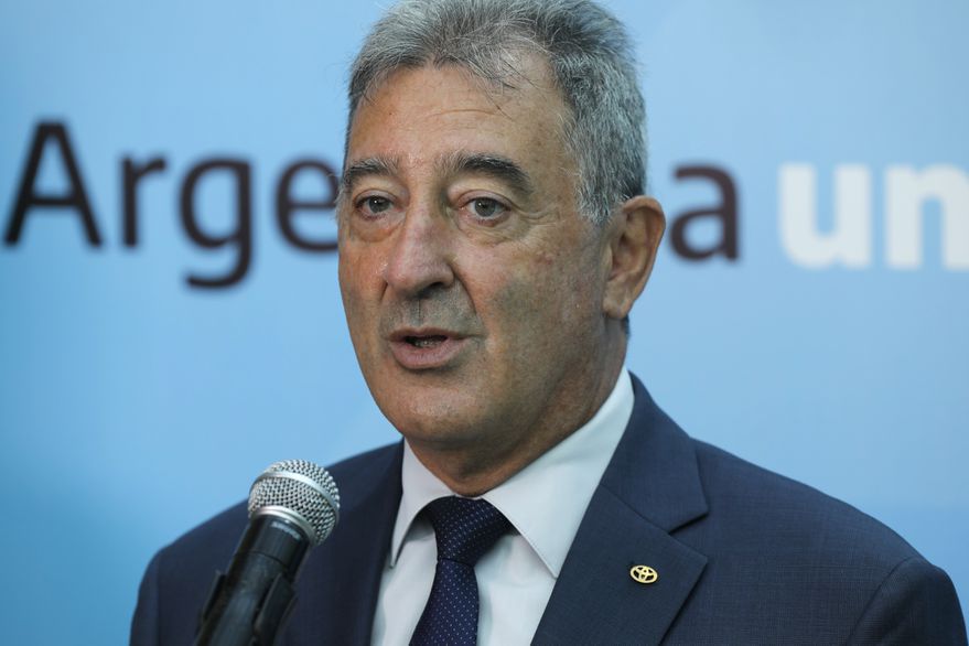 Toyota Argentina no consigue 200 trabajadores con el secundario completo y advierte que a los postulantes “se les hace difícil hasta leer un diario”