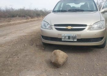 Aseguran que hay  vehículos rotos todos los días por el mal  estado de la Ruta 190