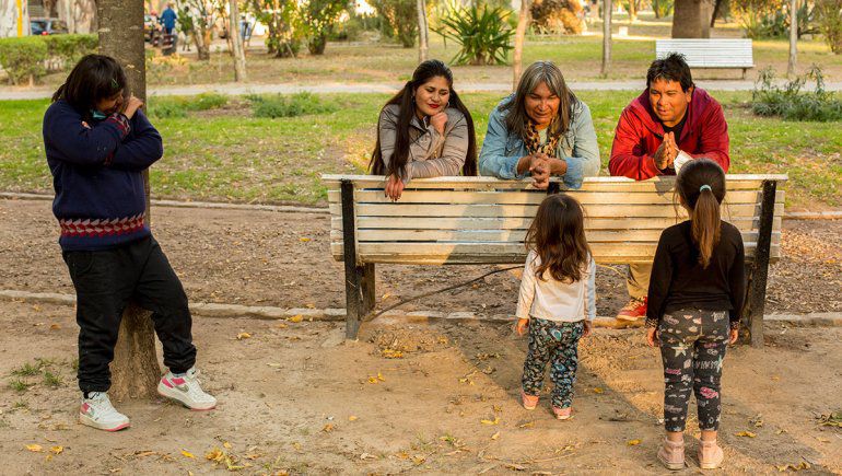 Por orden judicial una mujer trans es mamá y abuela adoptiva