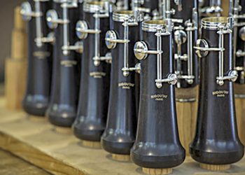 Una pyme mendocina se destaca a nivel mundial en la fabricación de insumos para instrumentos de viento