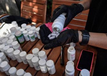 Alerta sanitaria en Europa: fuerte avance del SIDA en plena lucha contra el coronavirus