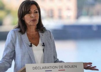 Dos mujeres hacen campaña para convertirse en la primera mujer presidenta de Francia