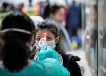 Experta afirma que el covid se transformará en un resfriado: «Lo peor ha pasado»