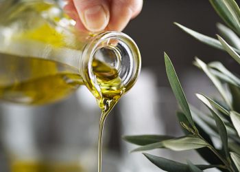 La ANMAT prohibió la venta de un aceite de oliva mendocino