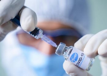 Llega al país el primer lote de vacunas Pfizer