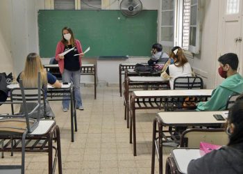 Se retomaron las clases presenciales en el nivel secundario en Mendoza