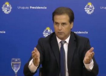 Uruguay rebajará impuestos y precios en busca de competir con Argentina y Brasil