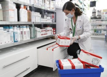 Alertan por faltante de medicamentos e insumos importados