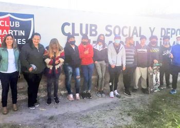 Alumnos de la escuela Arias Balloffet trabajan para recuperar el club Martín Güemes