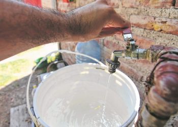 Piden obras para evitar la falta de agua en el barrio Comisso