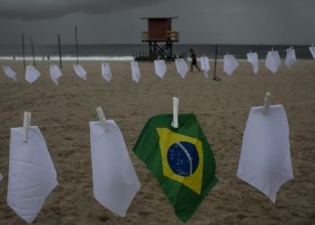 Brasil superó las 600 mil muertes por coronavirus