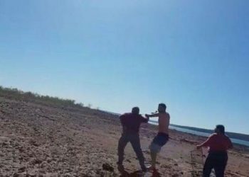 Neuquén: Disfrutaban de un asado en familia y los atacaron con cuchillos, machetes y fuego porque estaban en «tierras ancestrales»