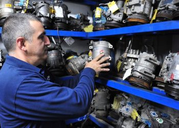 El impacto de la sequía de dólares: faltan repuestos y cada vez es más difícil importar autopartes originales