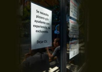 El nuevo problema de bares y restaurantes en Buenos Aires: no consiguen empleados