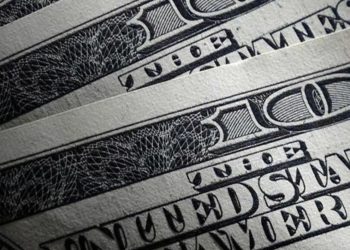 Están vigentes los nuevos límites «transitorios» para operar con dólares financieros