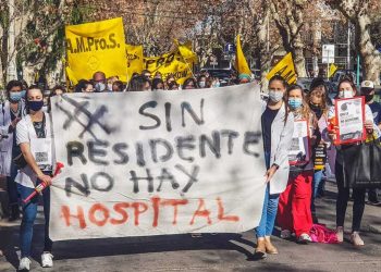 La Corte ordenó al Gobierno pagar casi $100 millones en aguinaldos a médicos residentes