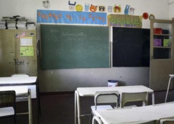 La Pampa: una docente usó la licencia médica para viajar al exterior y fue inhabilitada de por vida