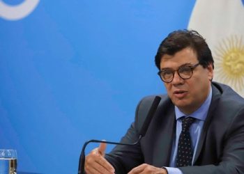 Moroni: «Las leyes laborales no entorpecen el empleo»