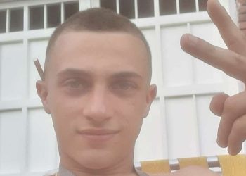 “Necesitamos ayuda, si no se van a morir y mi hijo me está esperando”: la súplica del padre de uno de los argentinos desaparecidos en el Caribe