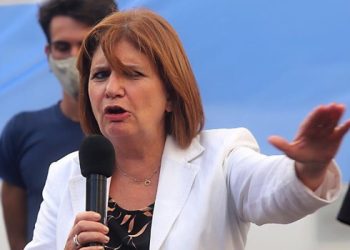 Patricia Bullrich: «Es una barbaridad que se convierta en el ministro de la amenaza y la inseguridad»