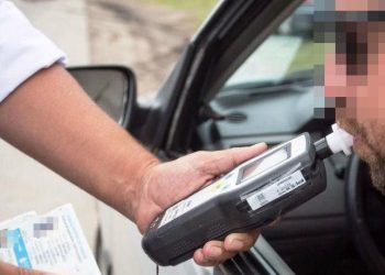 Crece la polémica por la ley que plantea tolerancia cero de alcohol al volante