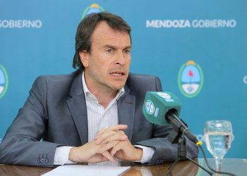 El Gobierno de Mendoza presentó el proyecto de Presupuesto 2022 con superávit