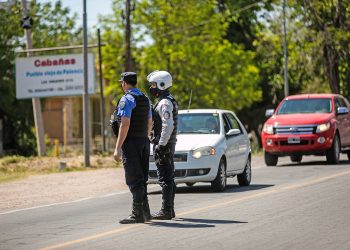 Policía Vial controla con más firmeza la presencia de matafuegos en los vehículos