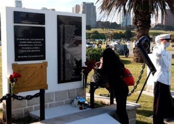 ARA San Juan: a 4 años del naufragio, familiares de los 44 tripulantes protagonizaron el homenaje central