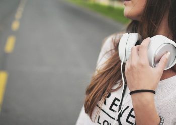 Cómo transferir la música favorita de una plataforma a Deezer