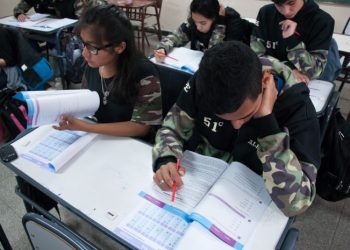 DGE regula el régimen de acreditación, calificación y promoción de los estudiantes de Nivel Secundario