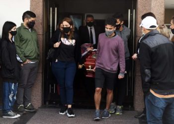 Entre el dolor y el pedido de justicia, familiares y amigos despidieron al kiosquero asesinado en Ramos Mejía